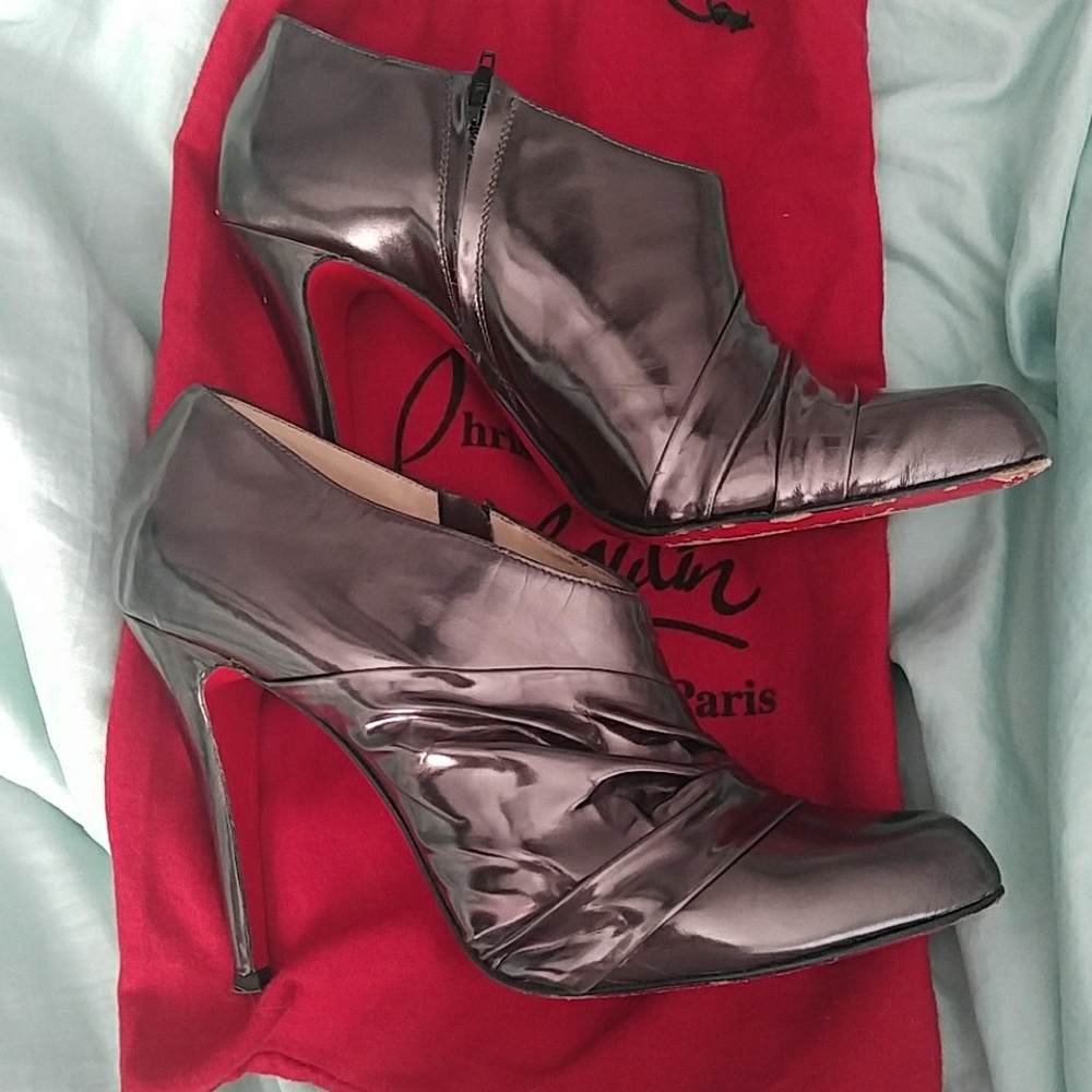 🌼SOLD🌼 Louboutin Trotilita - Picture 1 of 8
